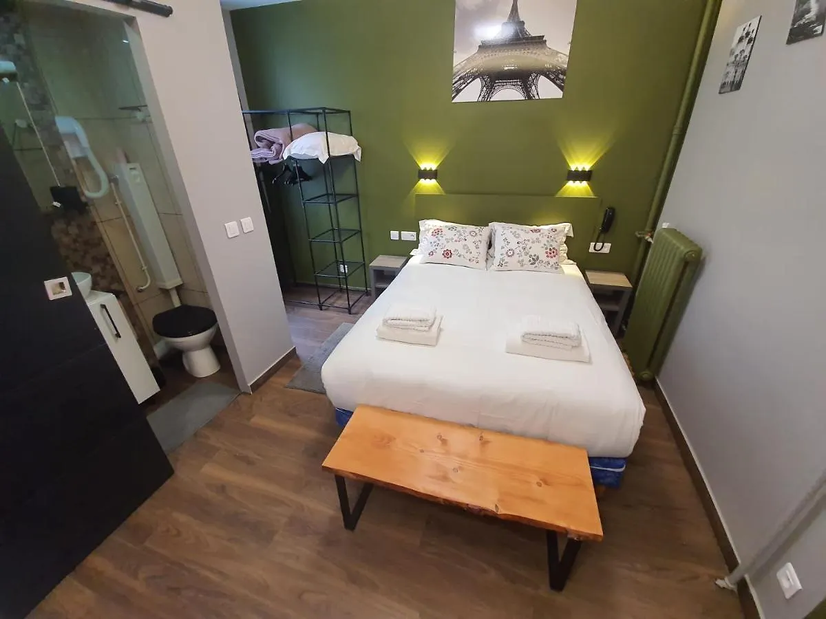 פריז Hotel Savoy