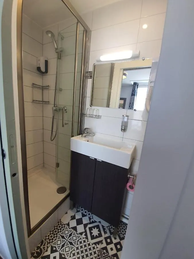 פריז Hotel Savoy