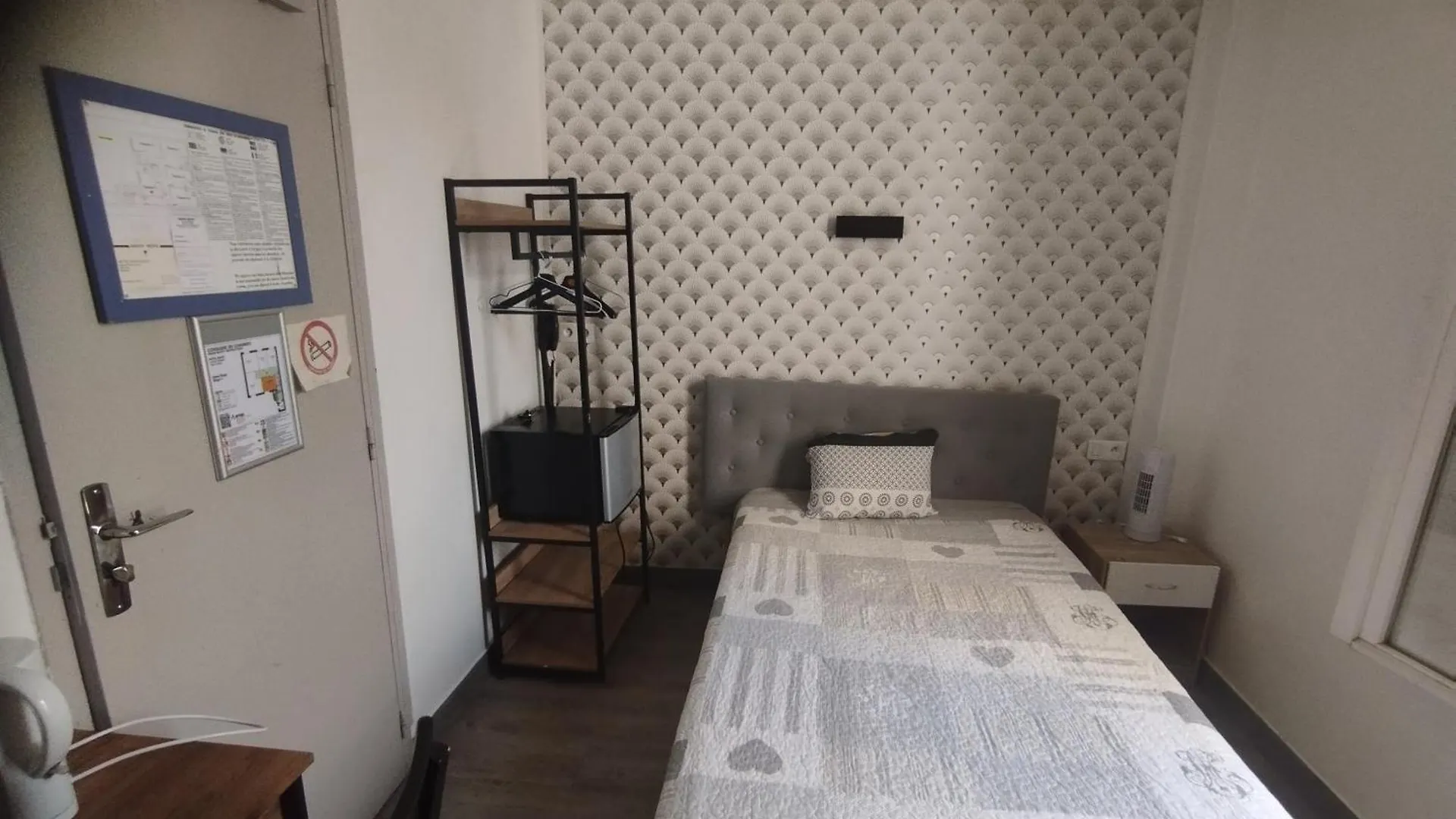 פריז Hotel Savoy צרפת